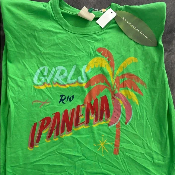 FARM Rio Green Tee with Colorful Graphic NWT - Picture 1 of 3